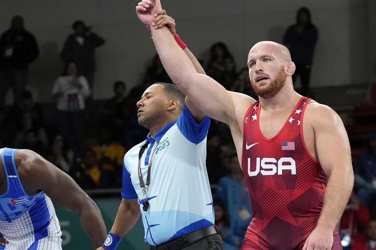 کشتی گیر آمریکایی