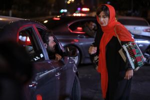 زمان اکران فیلم سینمایی سلفی با دموکراسی مشخص شد+ تصاویر جدید