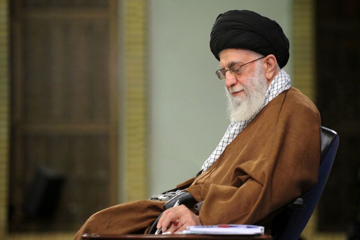 رهبر انقلاب اسلامی