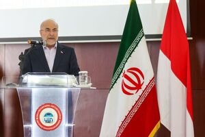 دستاورد و حواشی سفر سه روزه رئیس مجلس به اندونزی