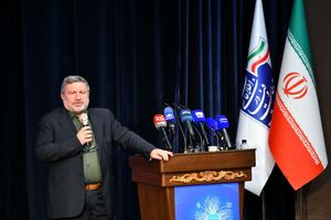 امیدآفرینی، مهمترین وظیفه برای مردم و کشور است