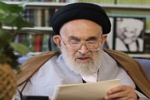 آیت‌الله سید علی‌محمد دستغیب به رئیس‌جمهور اسبق تسلیت گفت
