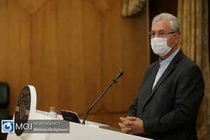 منحنی قیمت ارز در حال سر به زیر شدن است/ واقعه ترور سردار سلیمانی را تا پیگیری مجازات ادامه خواهیم داد