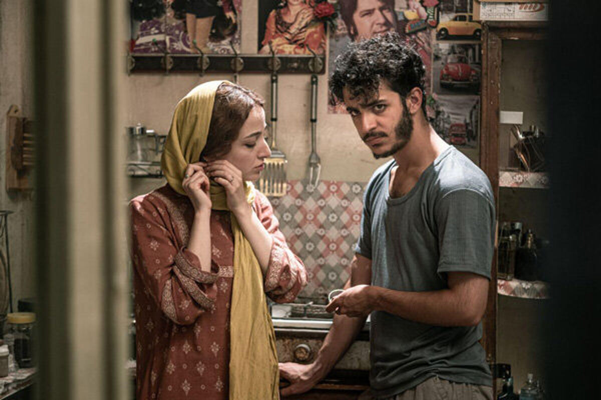 فیلم سینمایی مردن در آب مطهر
