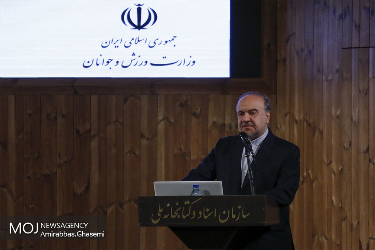 تجلیل از مربیان برتر فوتبال/مسعود سلطانی فر