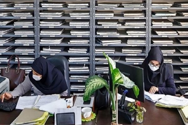 حقوق کارکنان دولت و نیروهای نظامی ترمیم شود