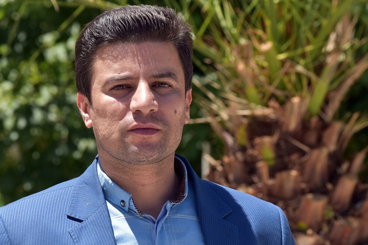 شیرزاد بسطامی