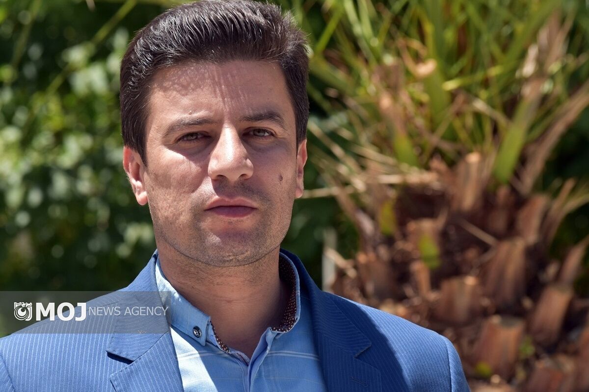شیرزاد بسطامی
