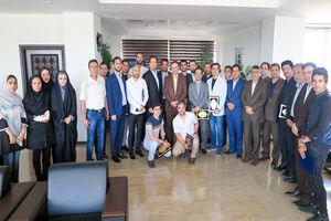 ورزش در افزایش انسجام ملی در مقابله با جنگ اقتصادی  در جامعه بسیار تاثیر گذار است