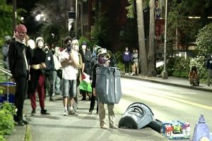 دانشگاه واشینگتن توسط حامیان فلسطین تصرف شد