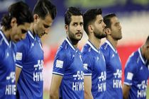 استقلال عارف غلامی را جذب کرد