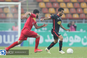 شکست خانگی پرسپولیس مقابل فولاد