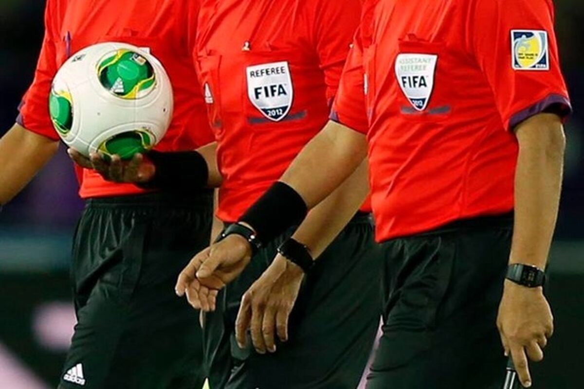 قضاوت داوران چینی در بازی الاهلی و پرسپولیس