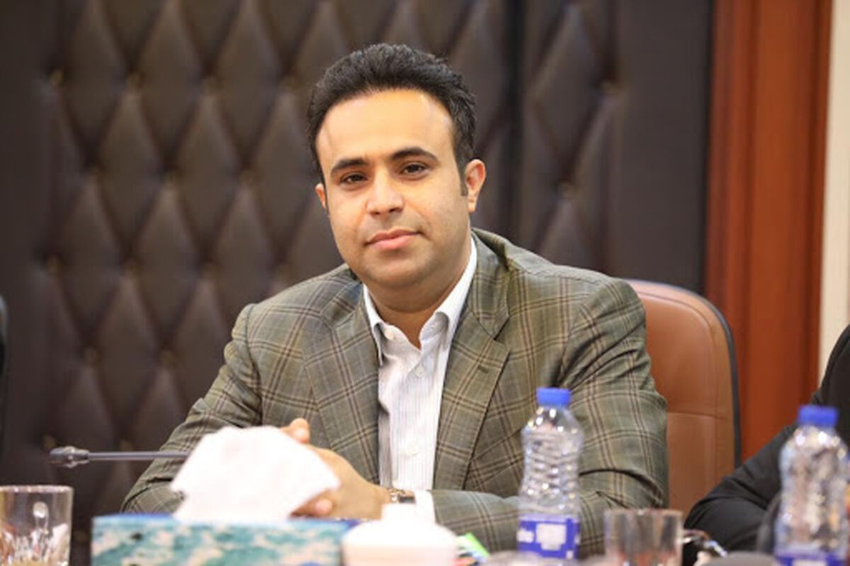 حسین اخلاقی