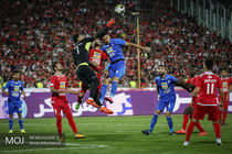 برتری استقلال در نیمه نخست دربی 86/ پرسپولیس0   استقلال1