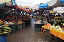 ایجاد «روستابازارها» دست واسطه‌ها را کوتاه و از تولیدکنندگان حمایت می‌کند