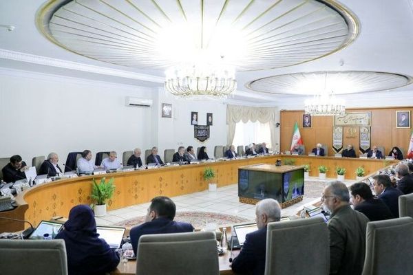 بارگذاری جمعیتی و صنعتی در تهران، البرز و قزوین ممنوع می‌شود