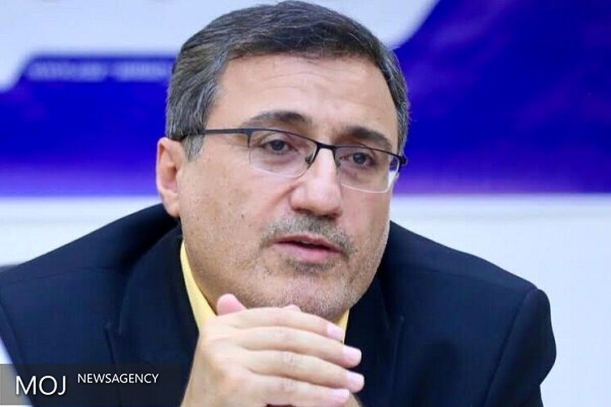رئیس کانون سردفتران و دفتریاران آذربایجان شرقی
