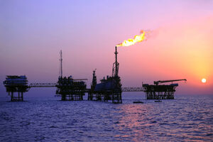 وزارت صمت بر تسریع بازسازی واحدهای آسیب‌دیده پارس جنوبی تاکید کرد