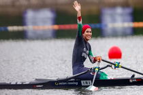 فاطمه مجلل با اقتدار قهرمان رویینگ سنگین‌وزن زنان آسیا شد