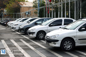 ریزش متقاضیان سامانه یکپارچه خودرو/ قیمت خودروهای داخلی ۲۶ درصد کاهش یافت