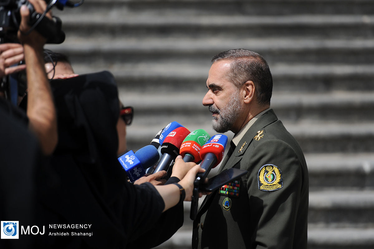 حاشیه جلسه هیئت دولت