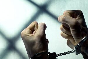 محموله پوشاک قاچاق در اهواز توقیف شد