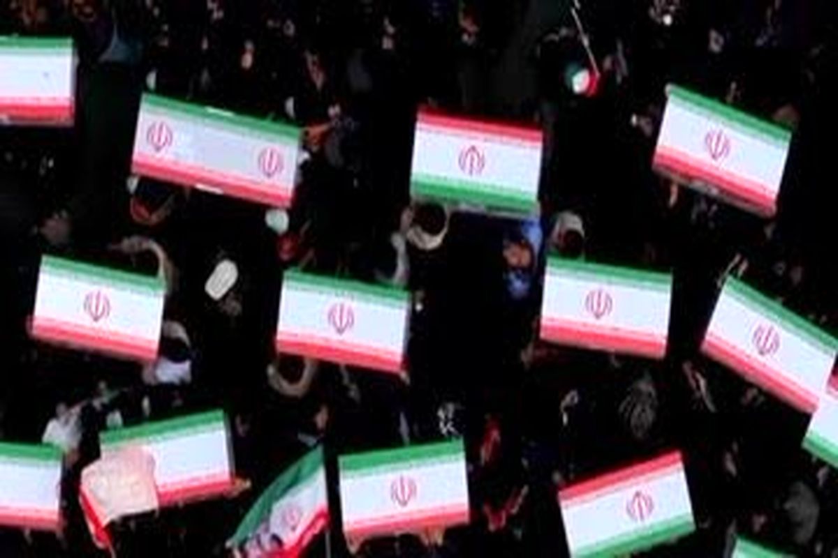 تشییع شهدای دانش آموز 