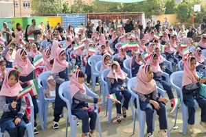 ۷۰ هزار دانش آموز کلاس اولی آیین «جشن شکوفه ها» را در سراسر فارس برگزار کردند