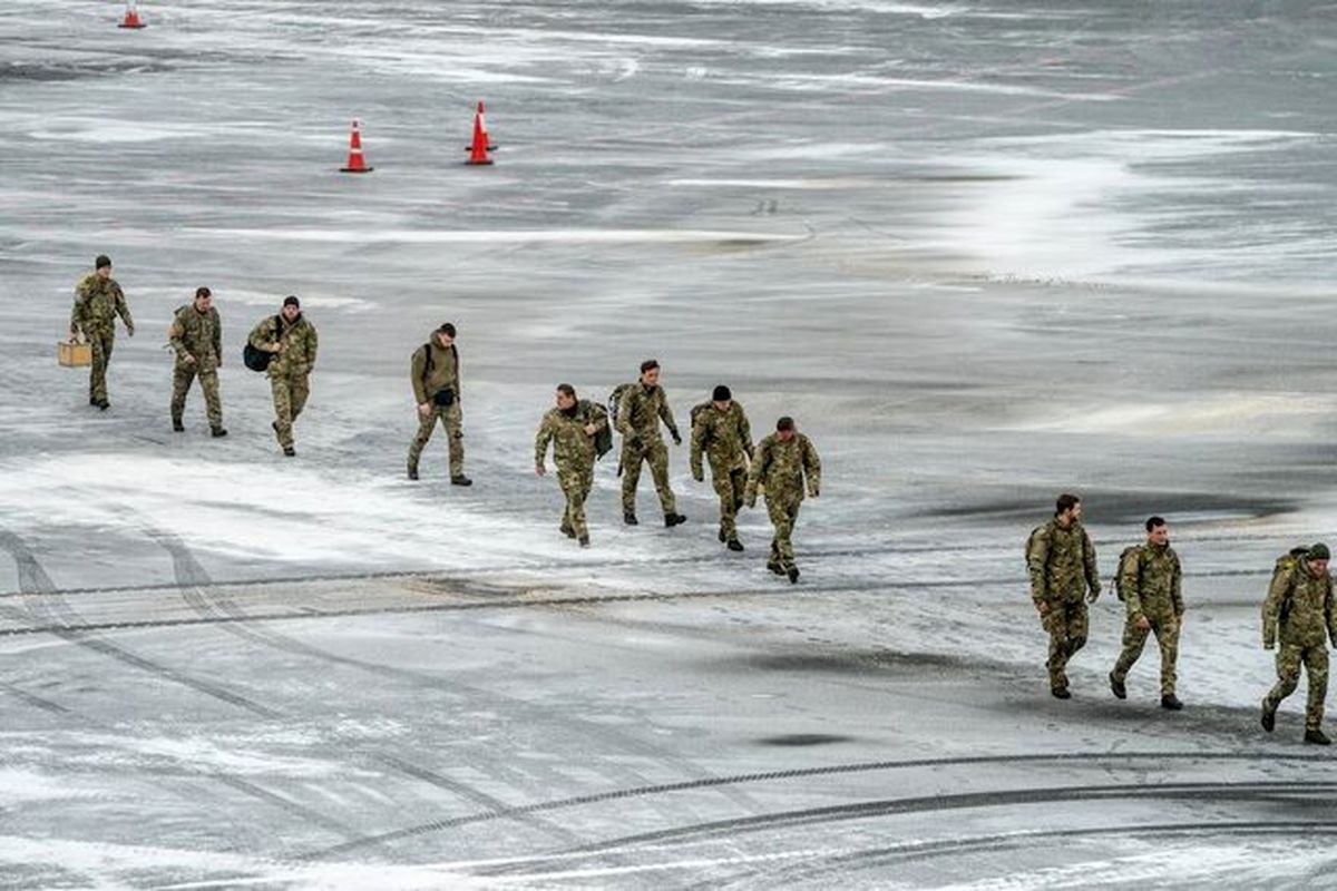 سربازان دانمارکی در گرینلند مستقر شدند