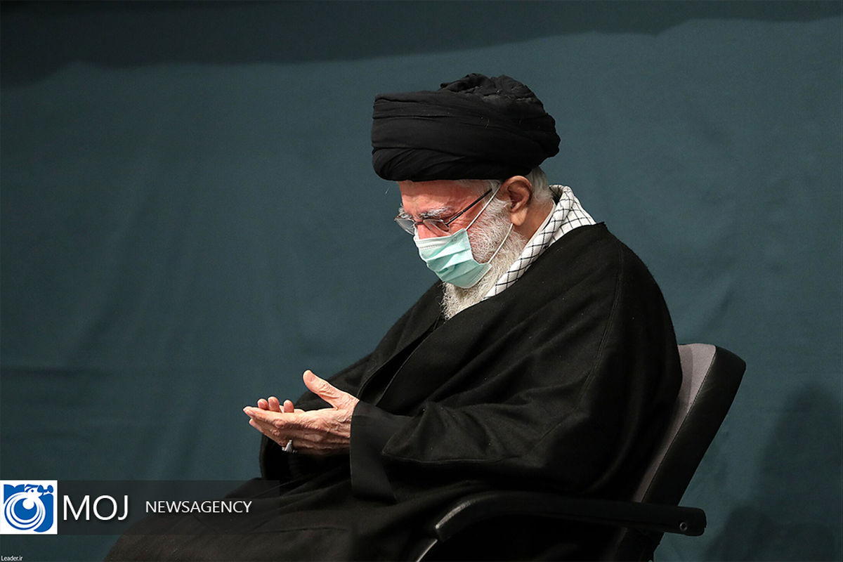 دومین شب عزاداری شهادت حضرت فاطمه زهرا (س) با حضور رهبر انقلاب