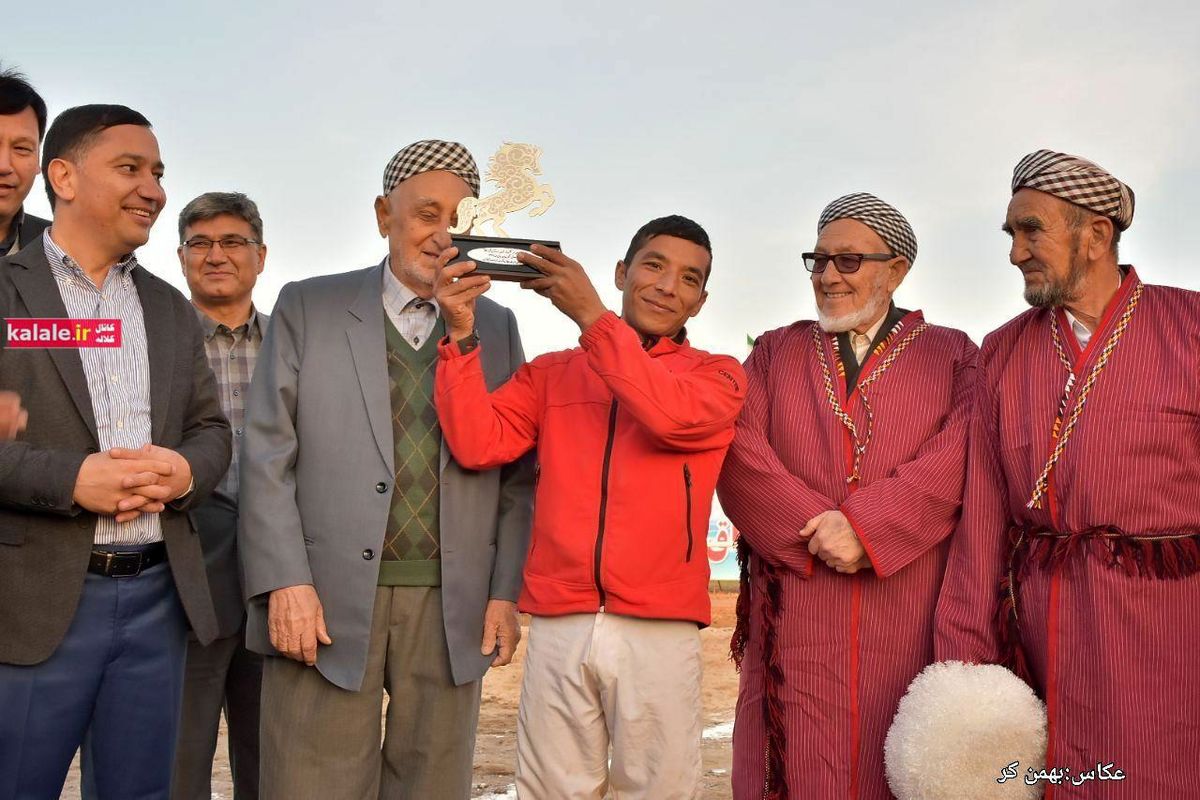 چابکسوار برتر کشور