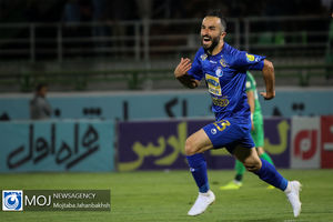 امکانات فعلی در شأن تیم استقلال نیست