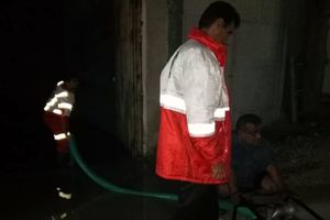 امدادرسانی جمعیت هلال احمر در شهرستان پارسیان