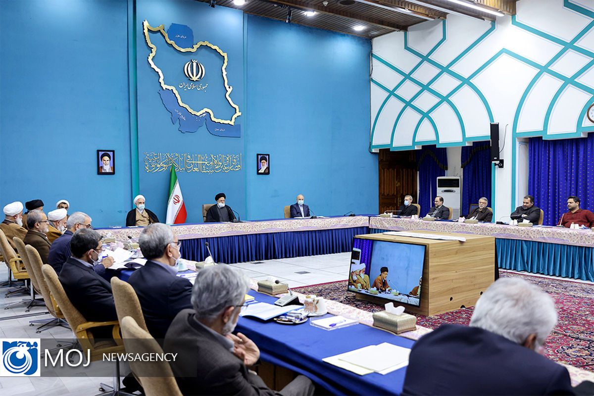 جلسه شورای عالی انقلاب فرهنگی