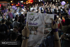 شادی مردم پس از انتخابات (2)