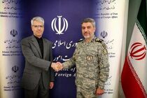 دیدار سخنگوی ارتش و بقایی