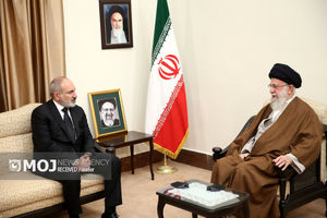 سیاست گسترش روز افزون روابط با ارمنستان تحت هدایت آقای مخبر ادامه پیدا می‌کند