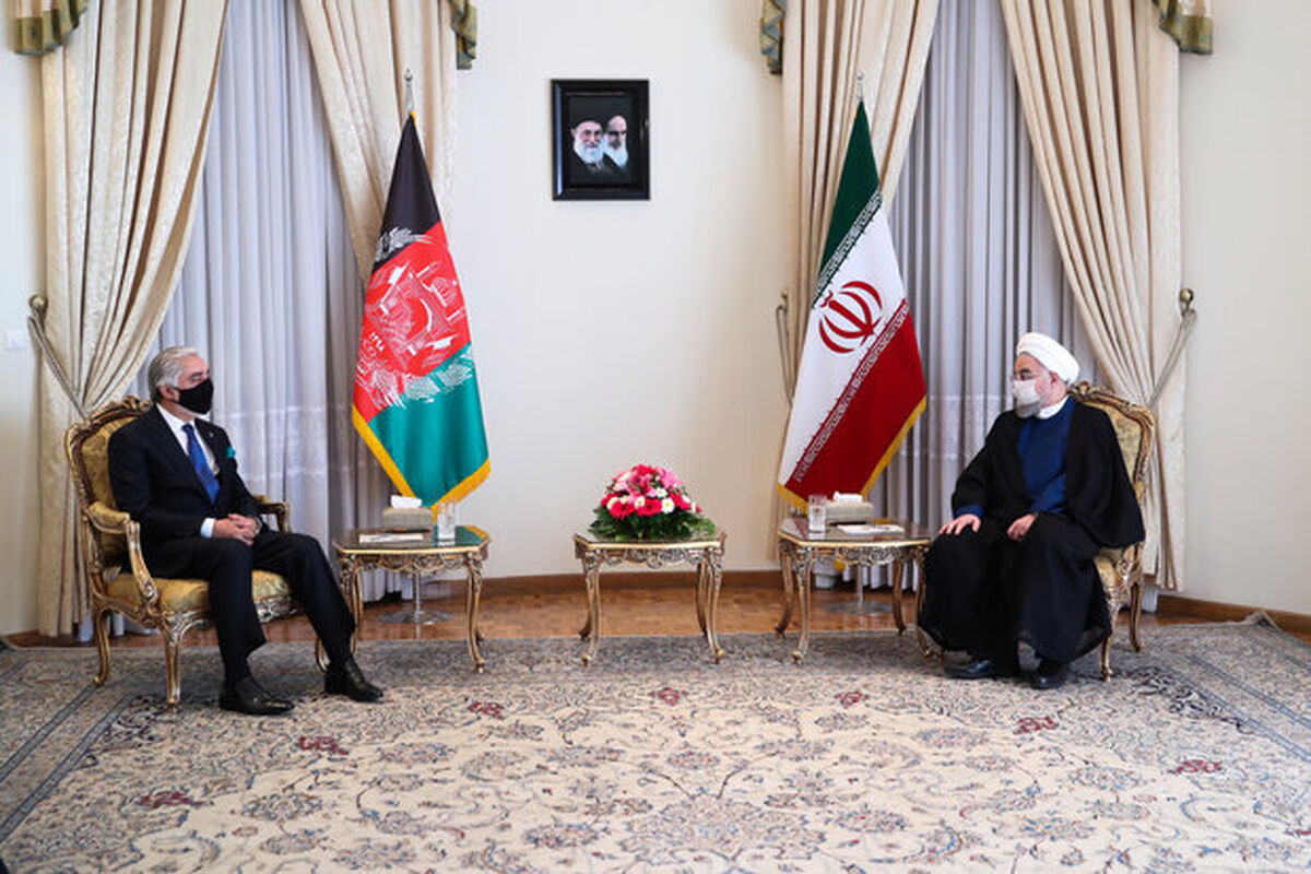 دیدار روحانی با رئیس شورای مصالحه افغانستان