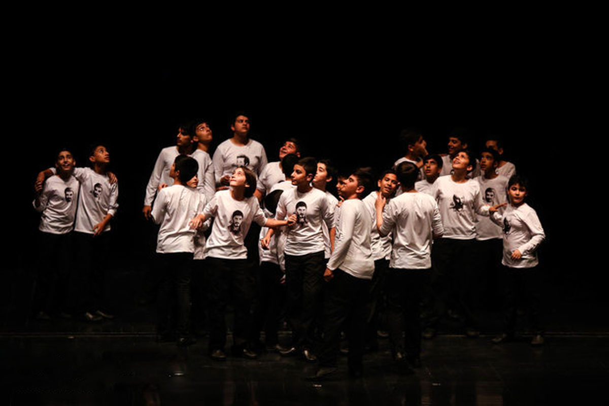 جشنواره سرود دانش آموزی در میناب