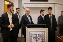 نتانیاهو برای پاسخ‌گویی به اتهامات درباره فساد به دادگاه رفت