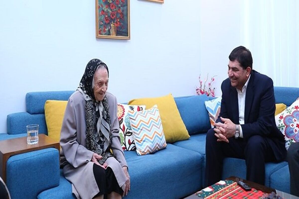 معاون اول رئیس جمهور در دیدار با خانواده شهید ارمنی گاگیک تومانیان