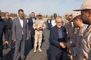بازدید معاون وزیر کشور از پایانه مرزی، گمرک و پالایشگاه گاز سرخس