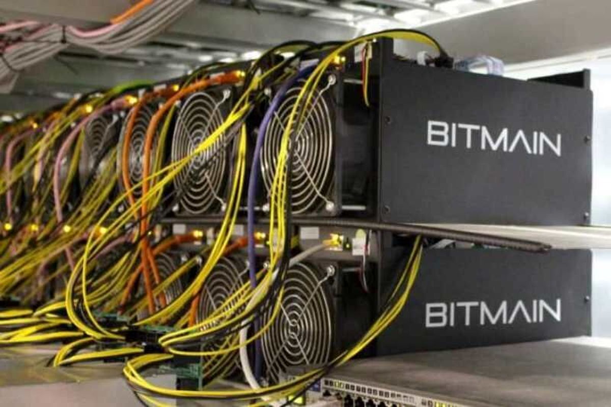 دستگاه ماینر