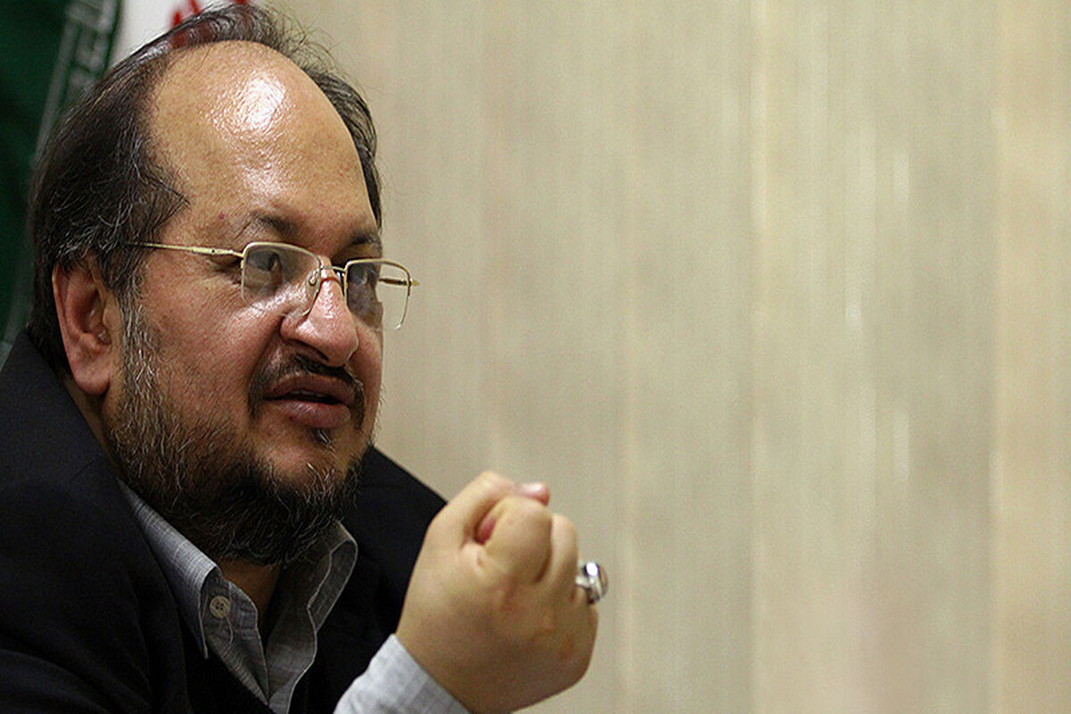 محمد شریعتمداری