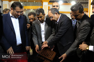 افتتاح نمایشگاه های «کیف ،کفش و چرم» و «تاسیسات»