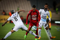 بلیت بازی پرسپولیس پیکان را از گیشه های ورزشگاه آزادی تهیه کنید