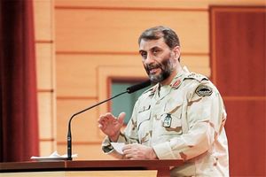 با افرادی مقابله می‌کنیم که متجاوز مرزی هستند، نه کوله بر