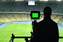 شبکه سه بازی پرسپولیس و صنعت نفت آبادان را پخش می‌کند