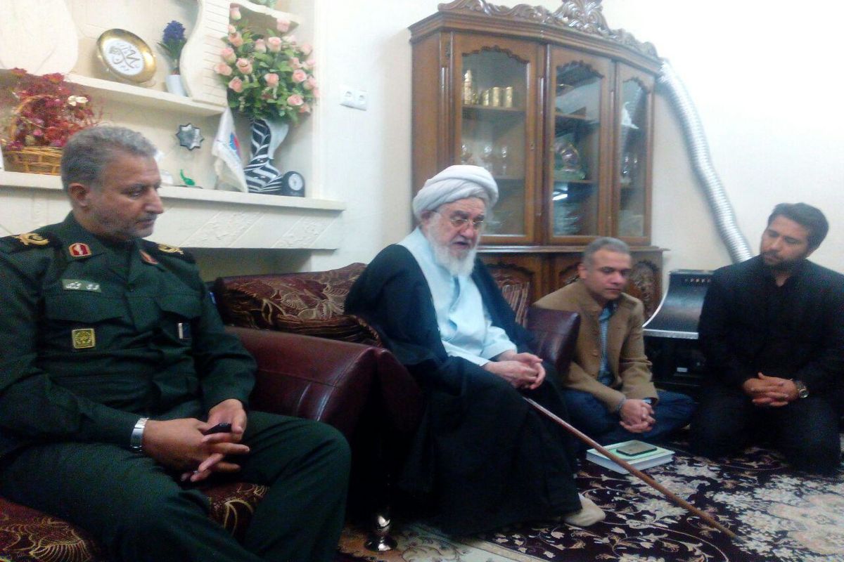 دیدار با خانواده شهید مدافع حرم